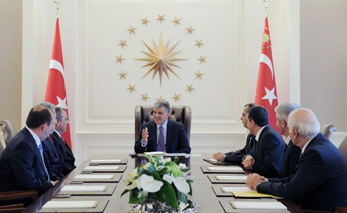 Cumhurbaşkanı Gül, Türkiye Notorler Birliği Başkanı Tutar\'ı Kabul Etti