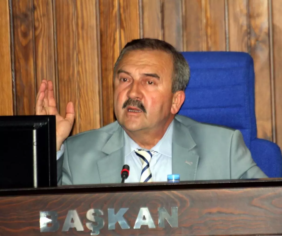 Edremit Belediyesi'nde Hararetli Meclis Toplantısı