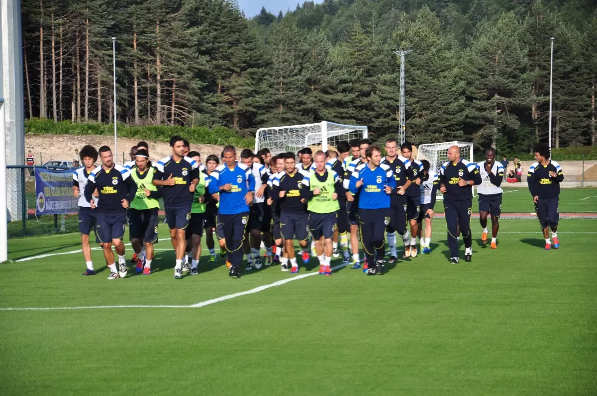 Fenerbahçe Topuk Yaylası\'ndaki İlk Çalışmasını Yaptı