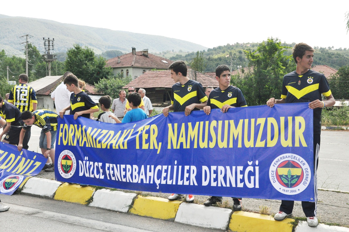 Fenerbahçeli Futbolcular Topuk Yaylası\'nda