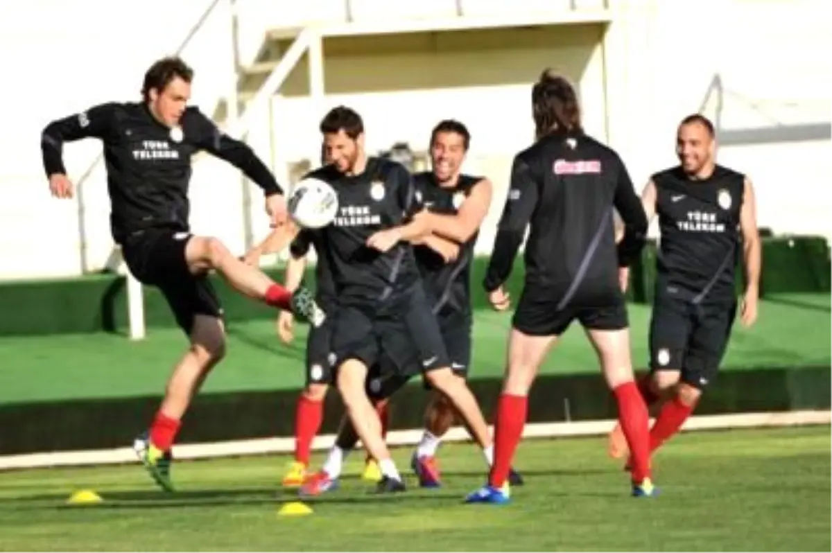 Galatasaray Topbaşı Yaptı