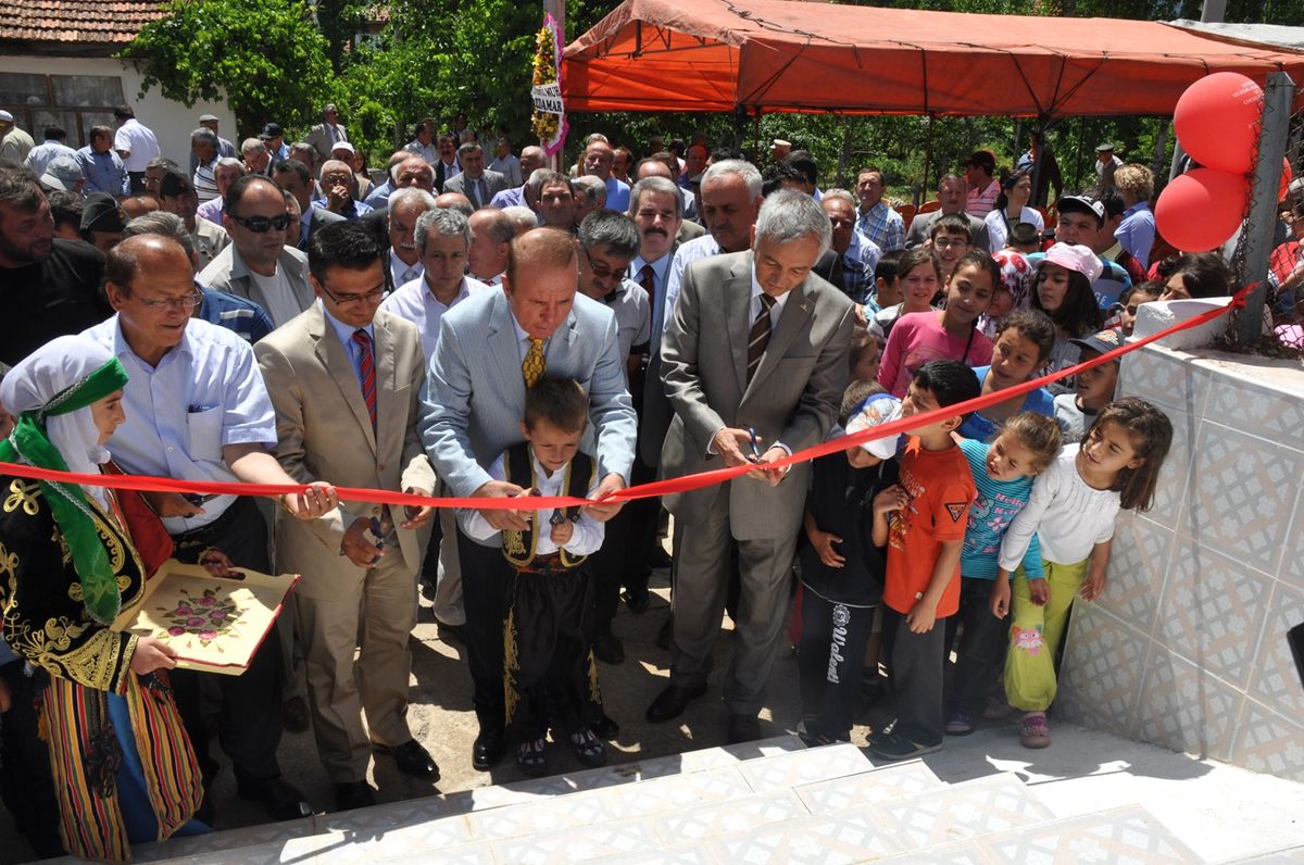 Her Köye Çocuk Parkı