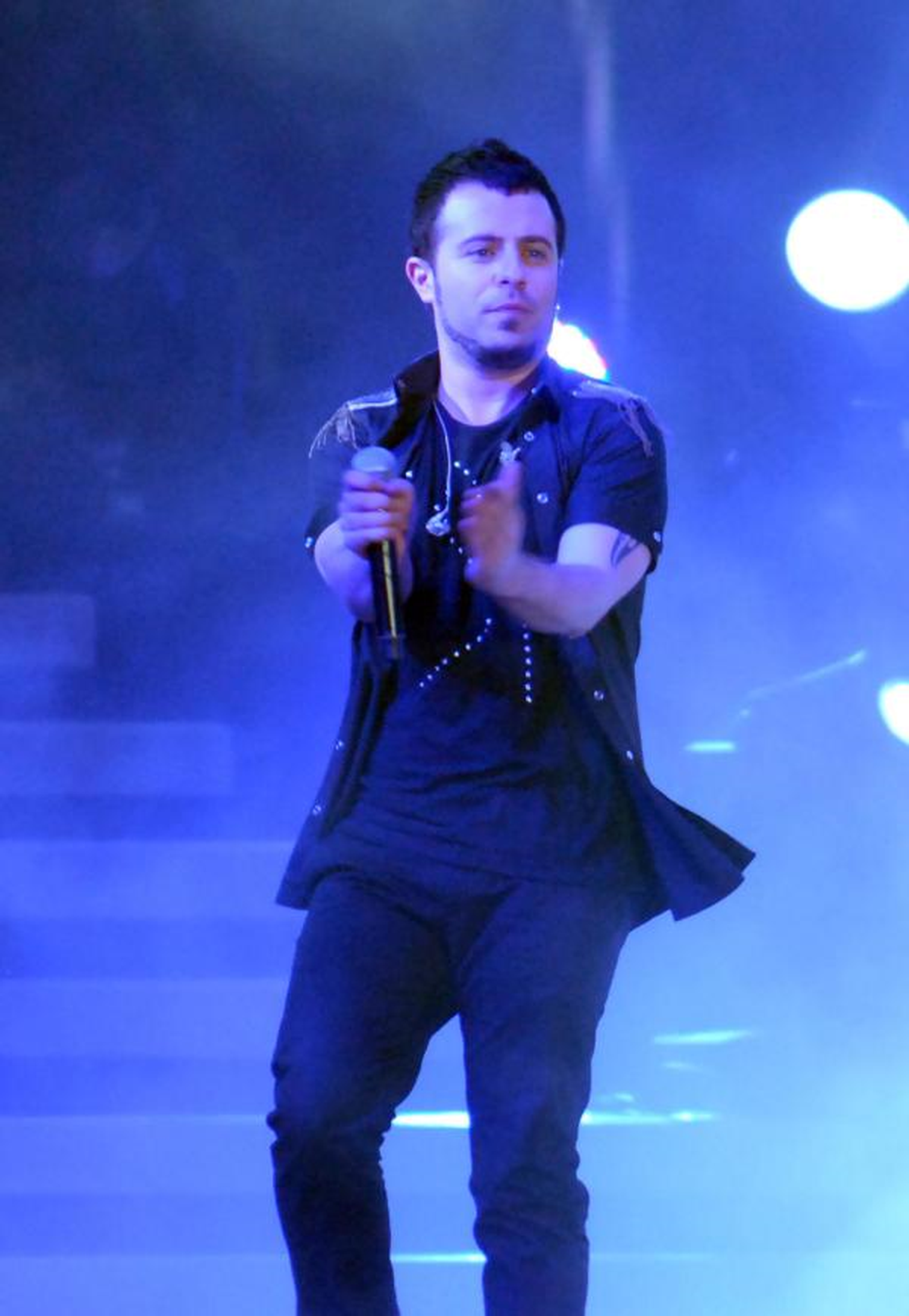 İzmir\'de Tarkan ve Emre Aydın Coşkusu