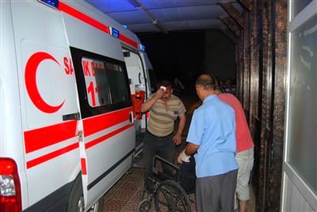 Karaman'da Trafik Kazası: 5 Yaralı