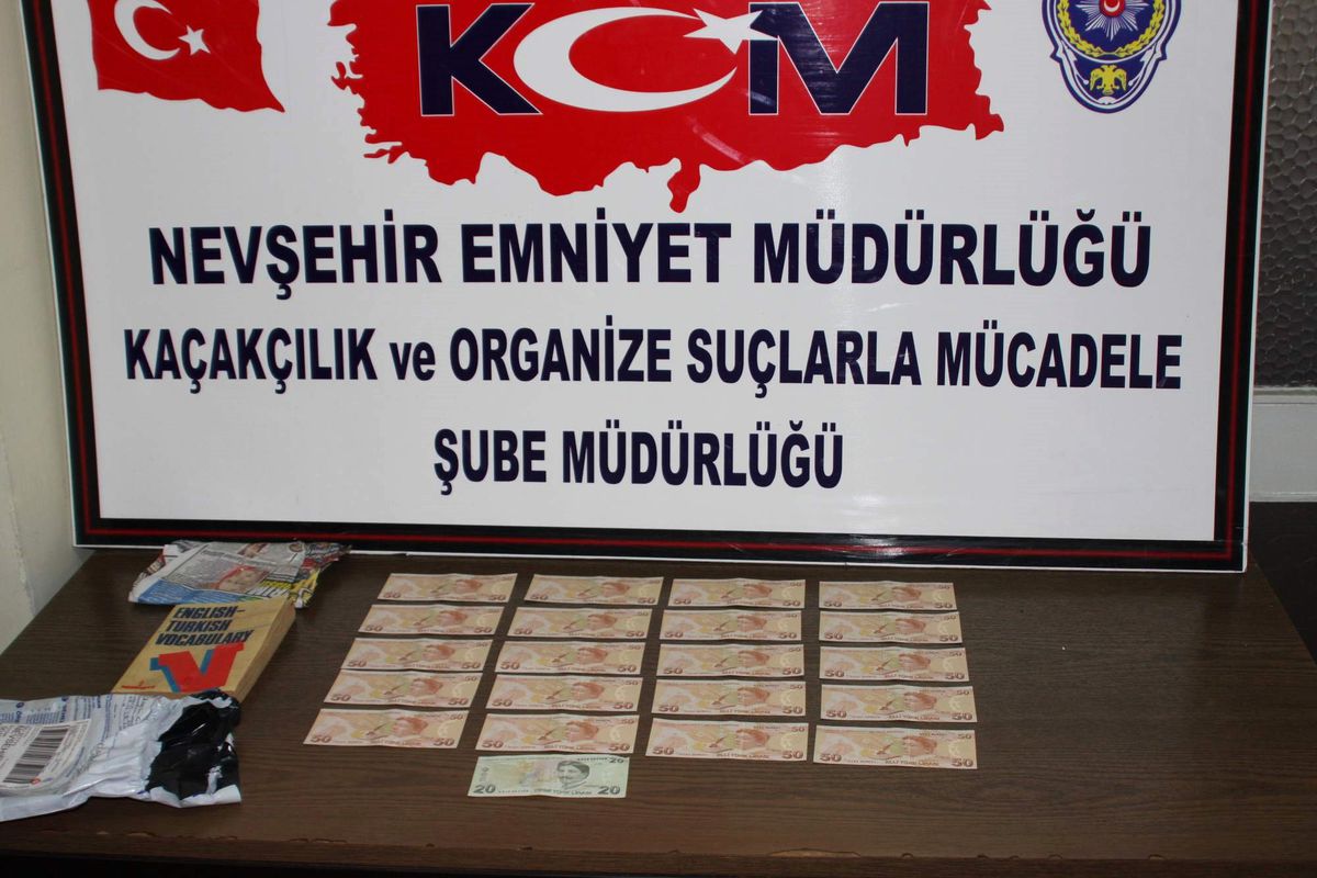Kargo Paketinden Sahte Para Çıktı