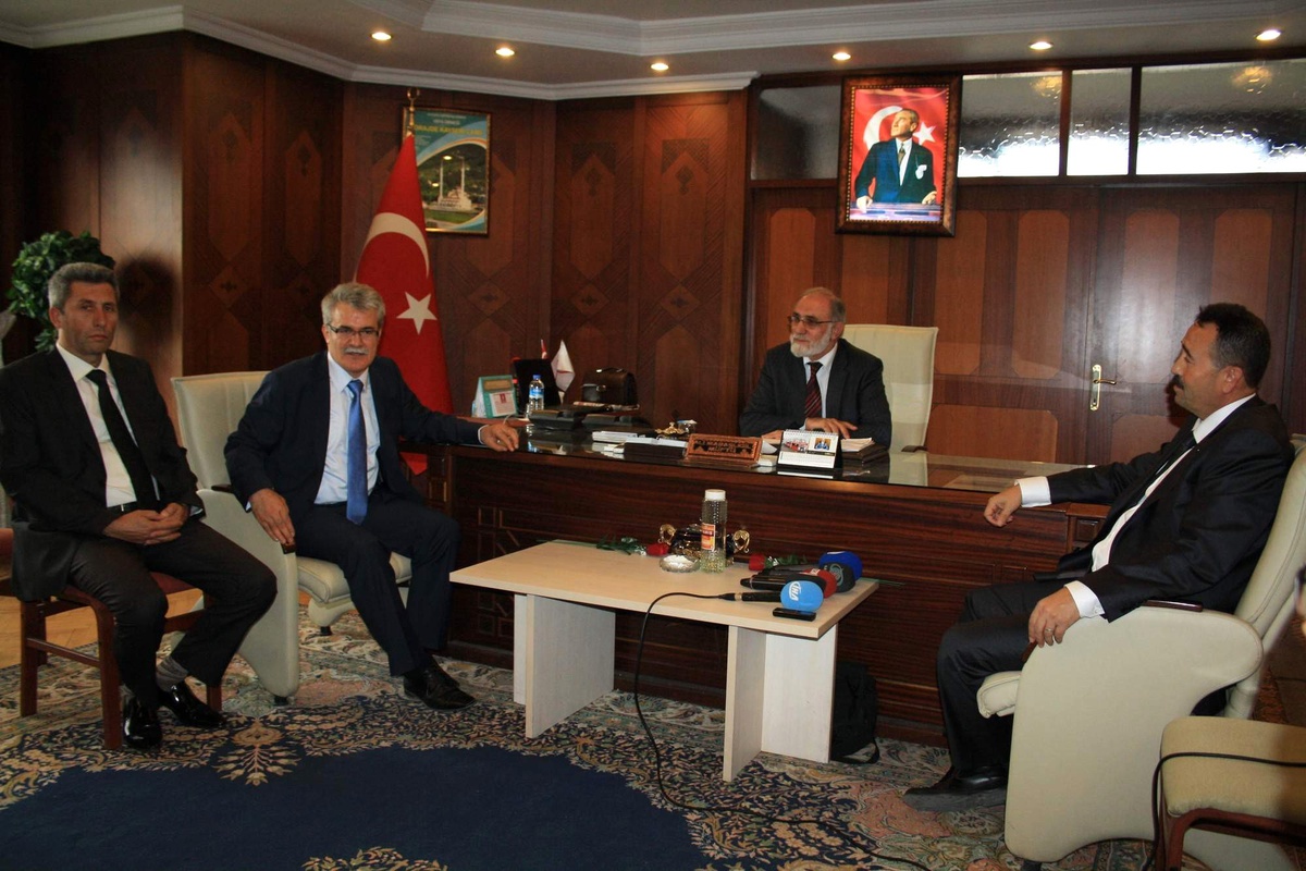 KKTC Din İşleri Başkanı Maraşlıgil\'i Ziyaret Etti