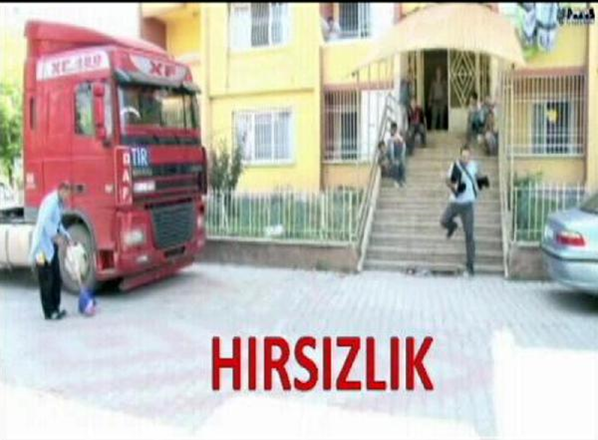 \'Komşu Komşuyu Tanımadığı İçin Hırsızların İşi Kolaylaşıyor\'