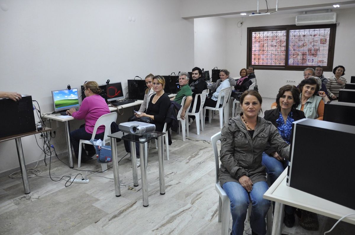 Kuşadası\'nda 4094 Kişi Meslek Sahibi Oldu