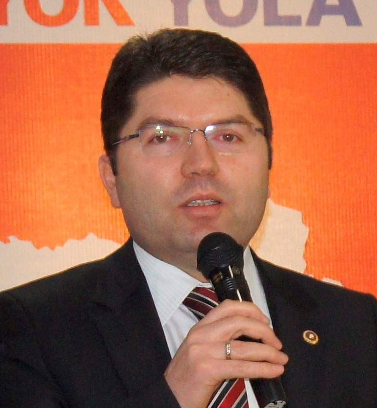 Milletvekili Tunç, Berat Kandili Mesajı Yayınladı