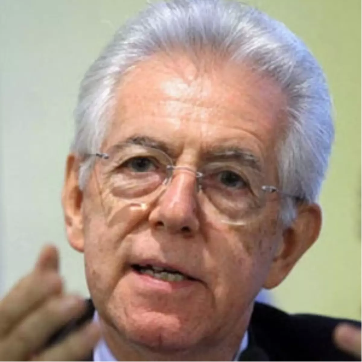 Monti: "İtalya\'nın Kurtarma Paketine İhtiyacı Yok"