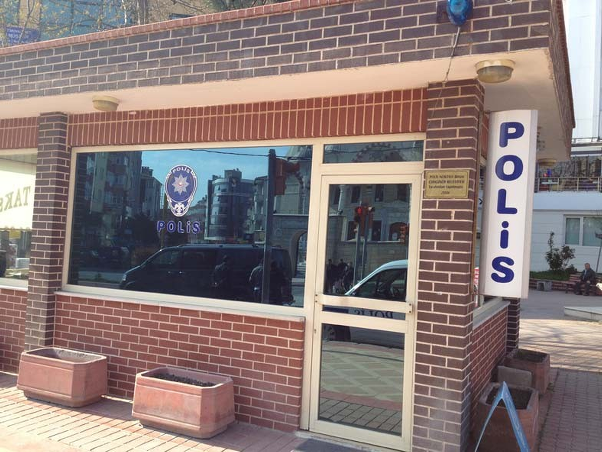 Polis Noktası Belediyeyi Bekliyor