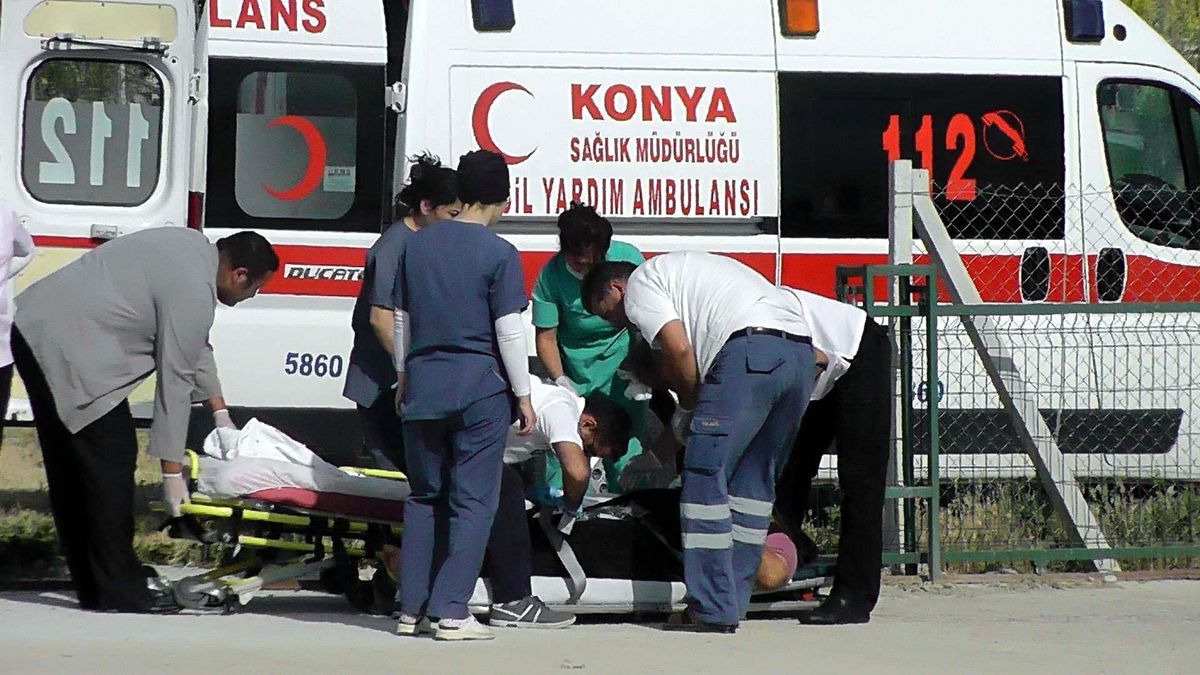 Rahatsızlanan Hamile Kadın Hava Ambulansıyla Taşındı