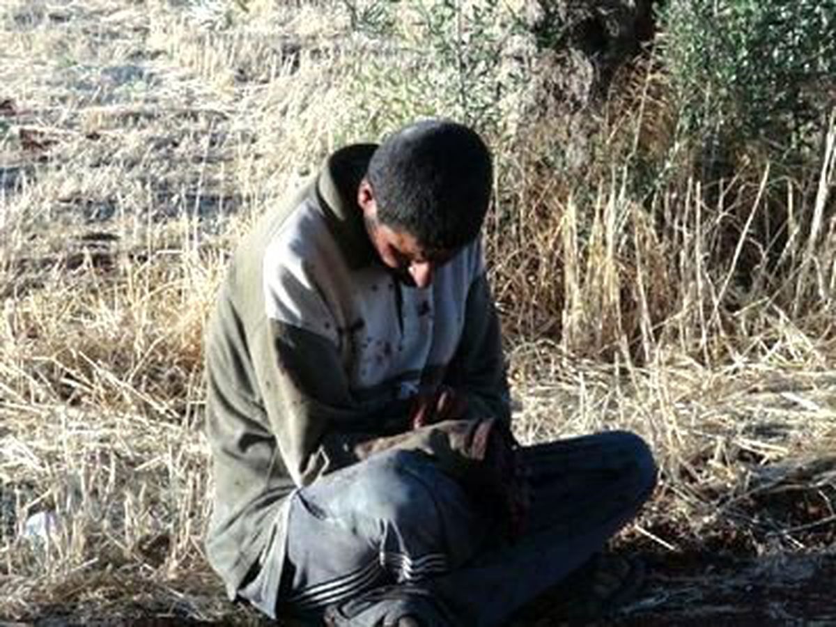 Suriye Sınırında Askeri Helikopter Bombaladı, Siyah Dumanlar Yükseldi (2)
