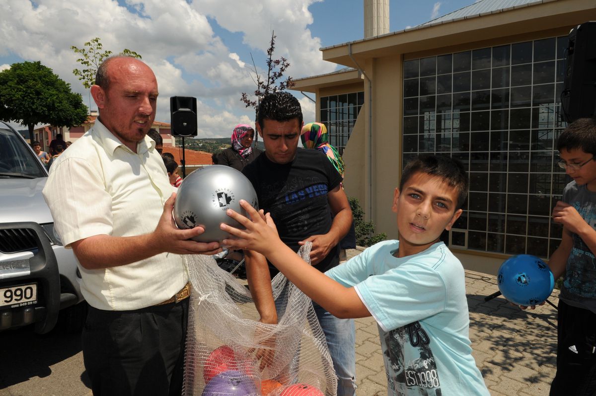 Tepeköy Mahalle Konağının Temeli Atıldı