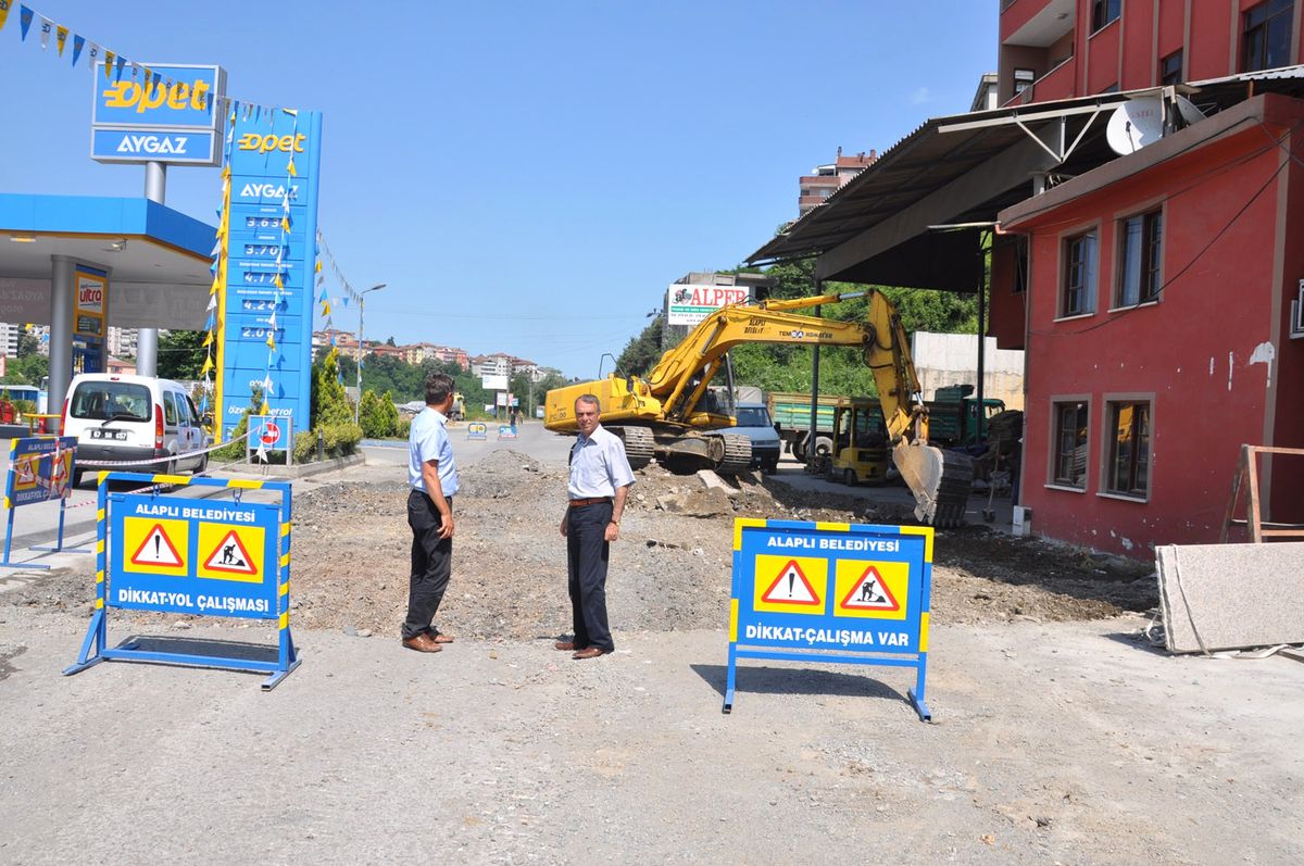 Alaplı Belediyesinden Yol Bakım ve Onarım Çalışması