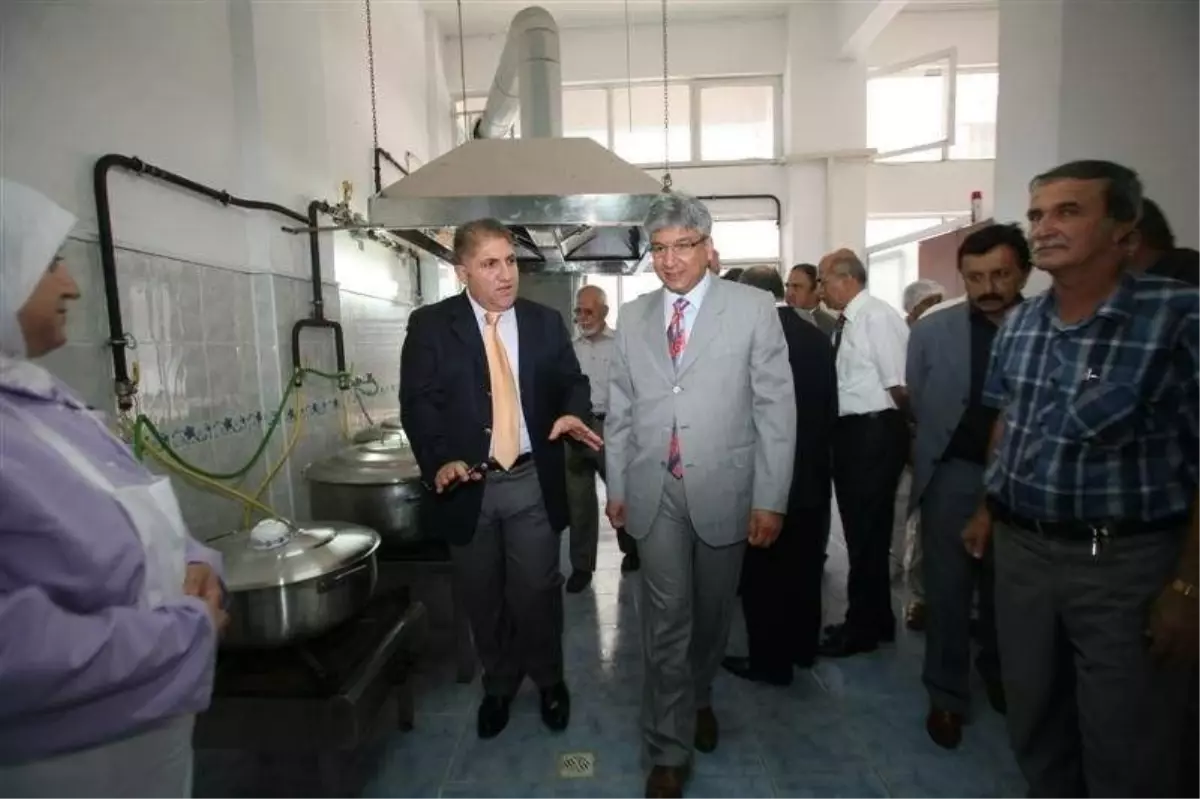 Aşevine Mutfak Malzemesi Desteği