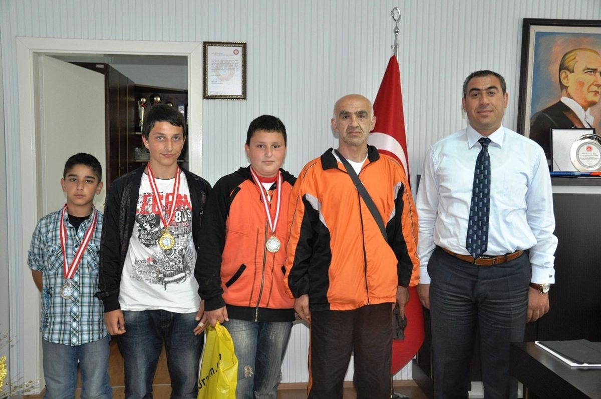 Düzceli Boksör Türkiye 3. Oldu