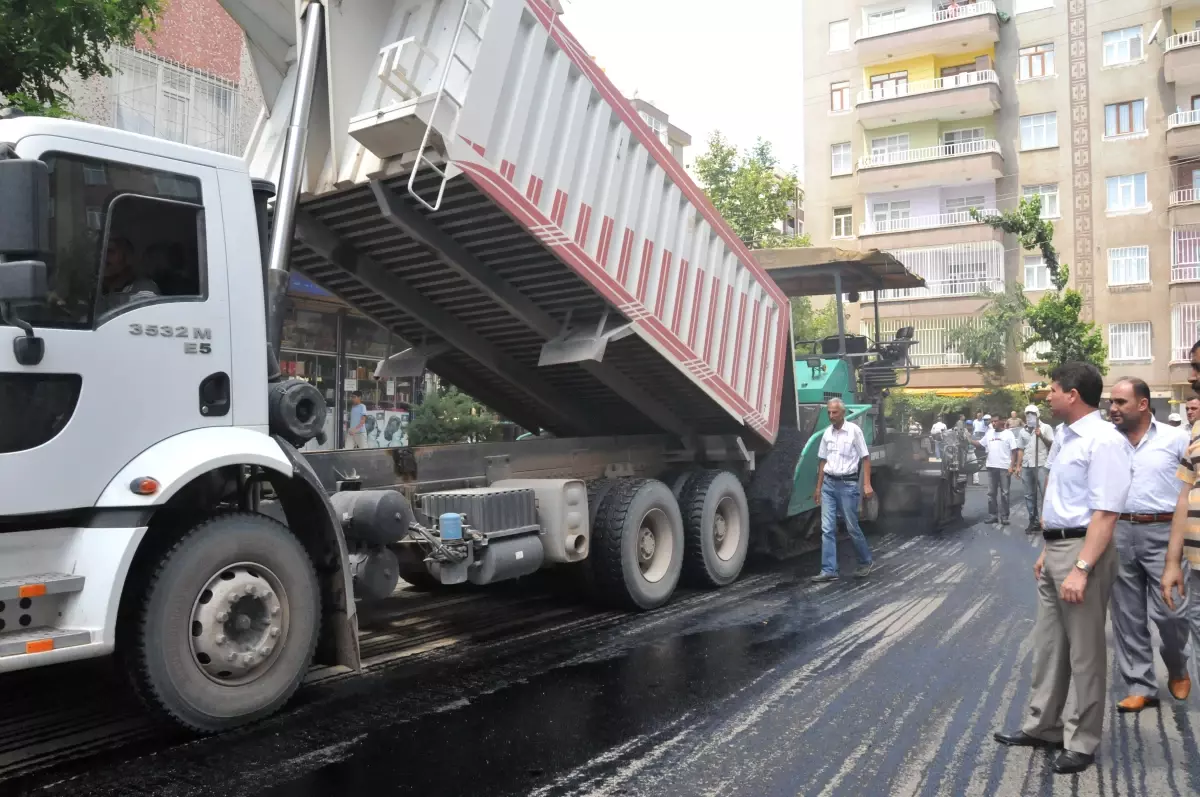 Kayapınar Belediyesi\'den Asfalt Çalışması