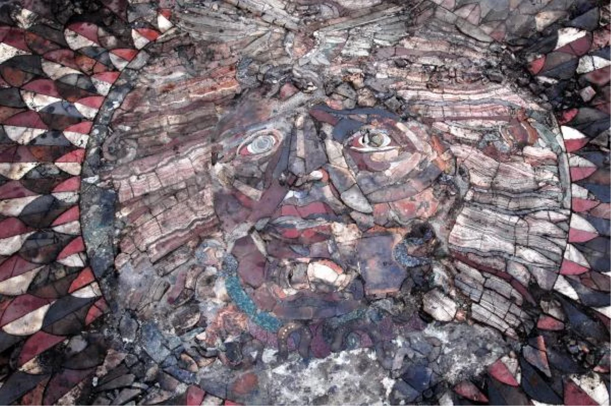 Kibyra Antik Kentinde 1700 Yıllık 560 Metrekarelik Dev Mozaik