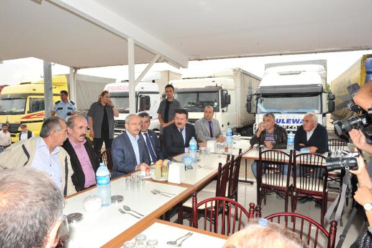 Kılıçdaroğlu, Merzifon\'da Şoförlerin Sorunlarını Dinledi