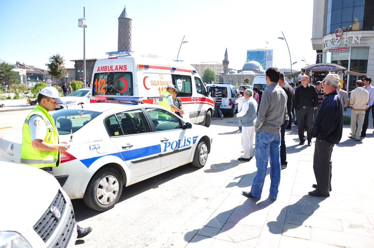 Korna Tartışması Bıçaklı Kavgaya Dönüştü