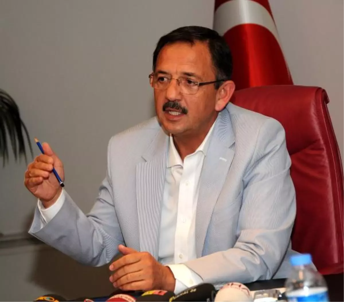 Özhaseki, Kılıçdaroğlu\'nu Türk Halkı Önünde Özüre Çağırdı