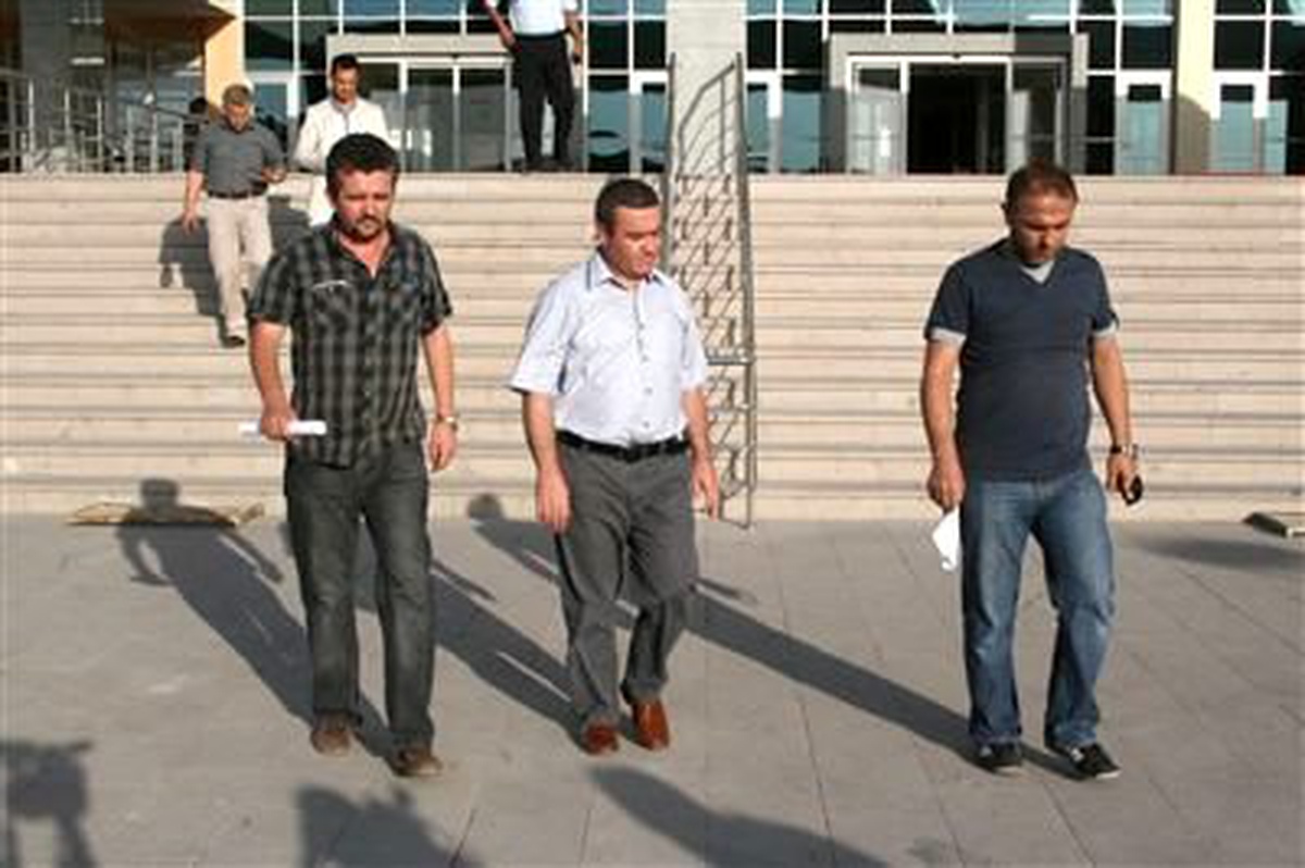 Savcı İtiraz Etti, Tapu Müdürü Tutuklandı