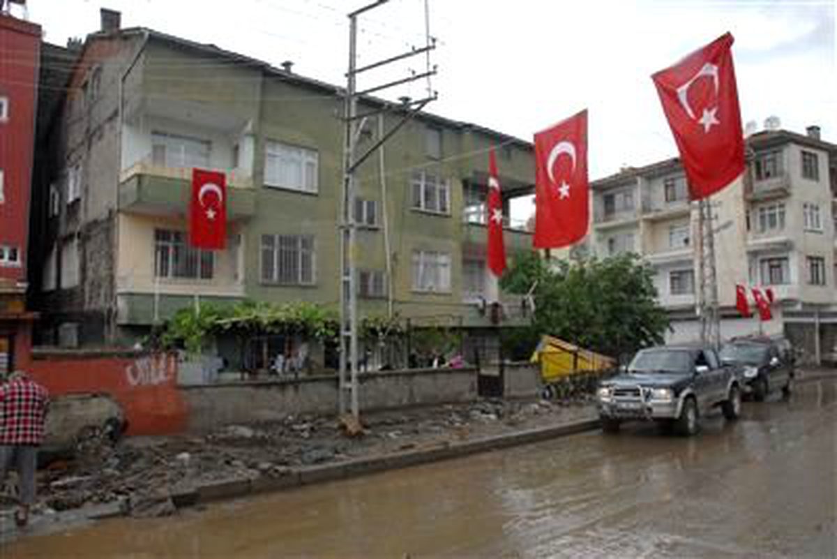 Şehidin Oğlu Selden Son Anda Kurtuldu