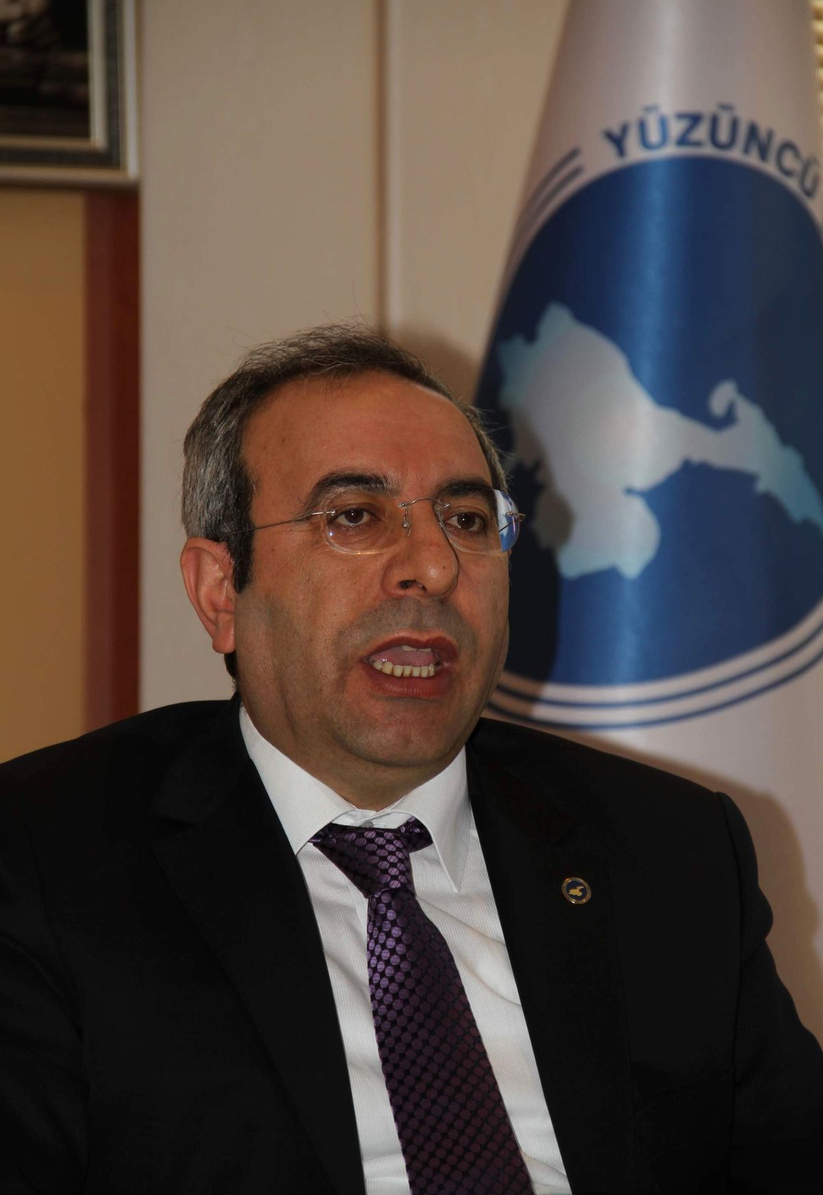 Van Yyü Rektörlüğü\'nden Örnek Davranış