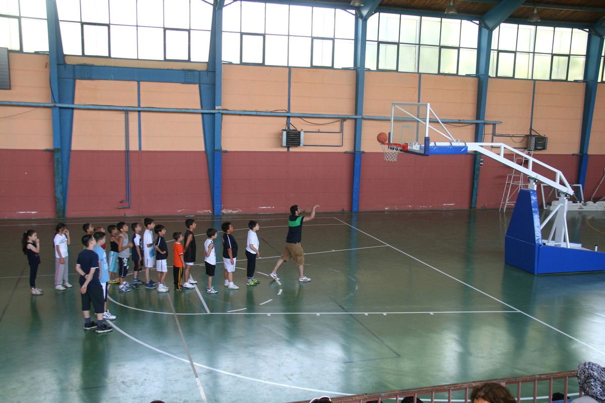 Yaz Spor Okulunda Ders Başı