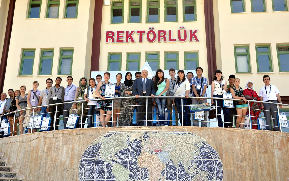 Adıyaman Üniversitesi 17 Ülkeden Öğrencileri Ağırlıyor