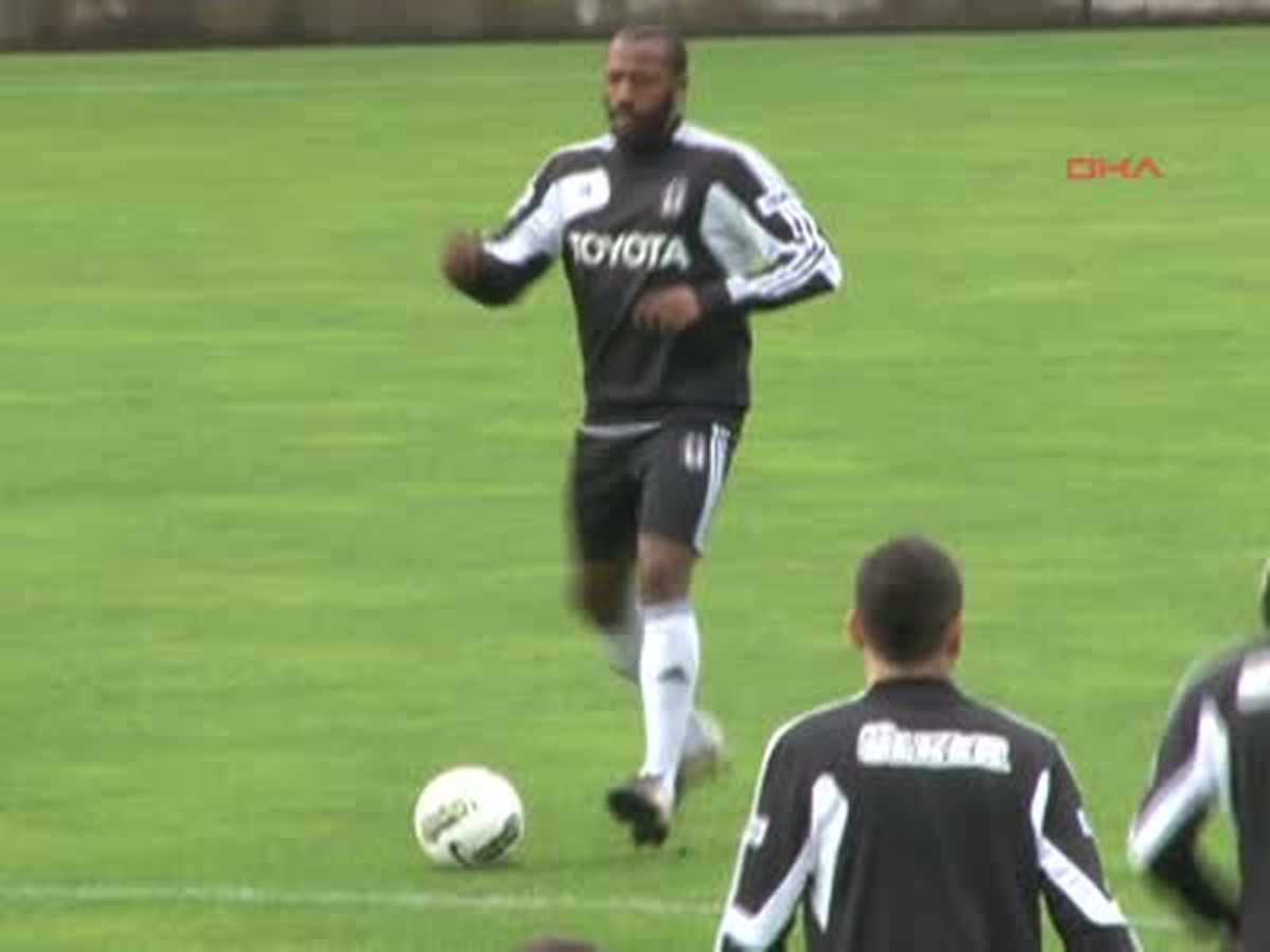 Beşiktaş İlk Antrenmanını Gerçekleştirdi