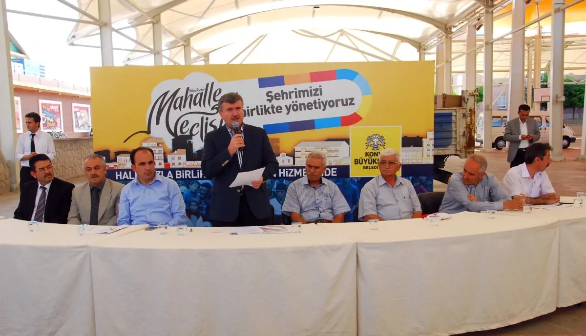 Büyükşehir'in Mahalle Meclisleri Sürüyor