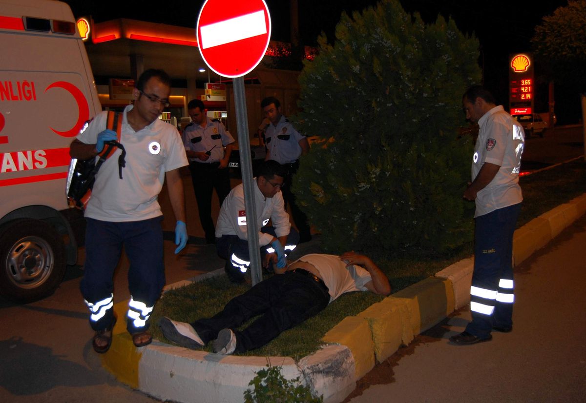 Cezaevinden Çıkar Çıkmaz Soyuldu