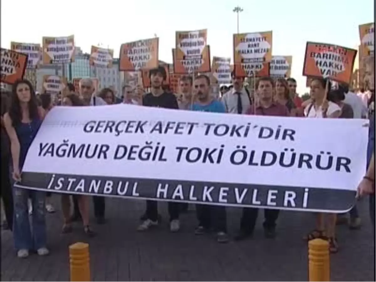 Halkevleri\'nden TOKİ Protestosu