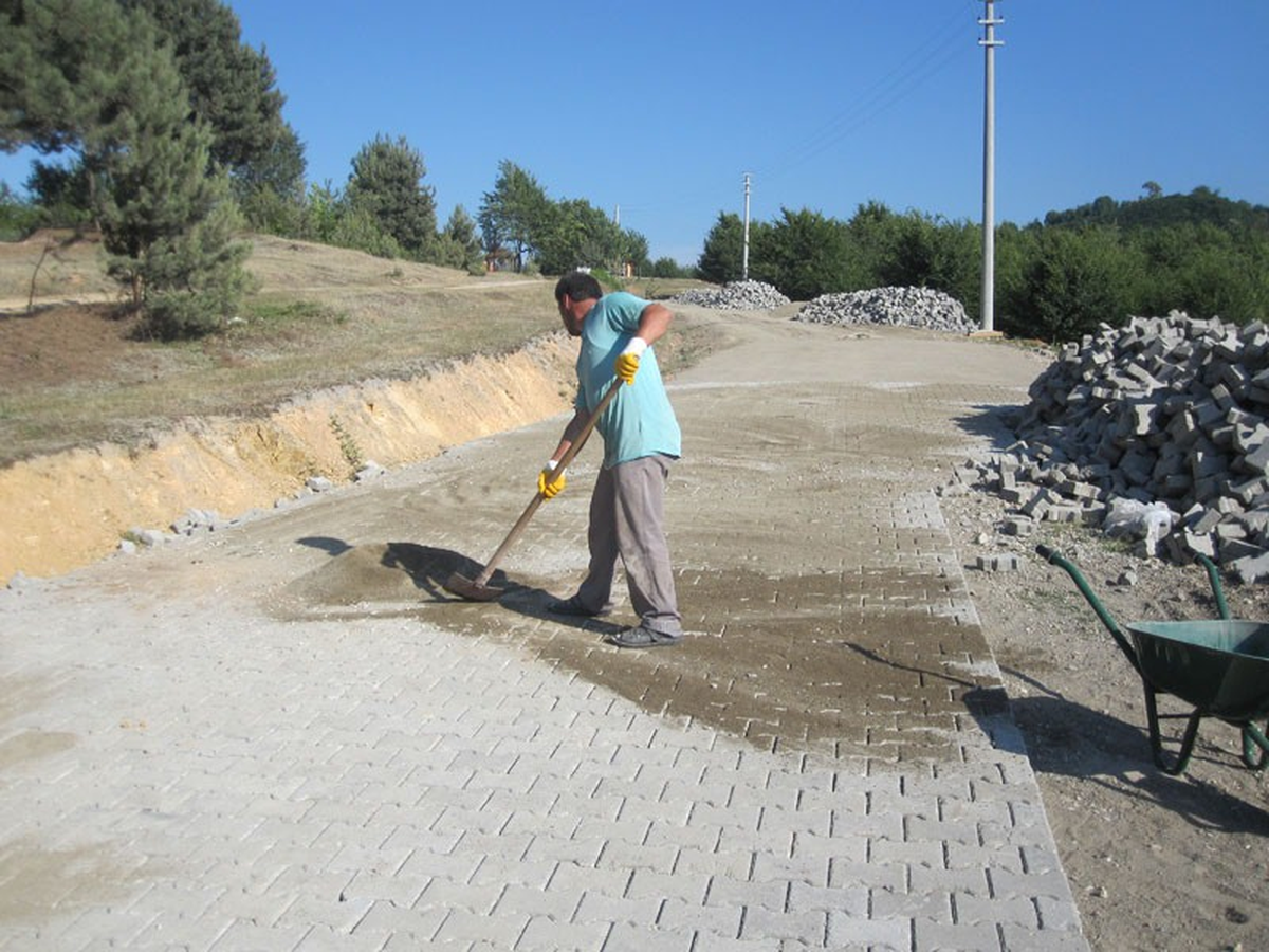 Kaynaşlı\'da Mesire Alanı Hazırlığı