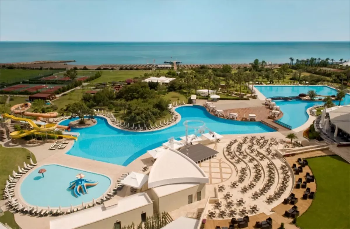 Rixos Sungate ve Rixos Lares, Ruslar\'ın En Beğendiği Oteller Listesinde