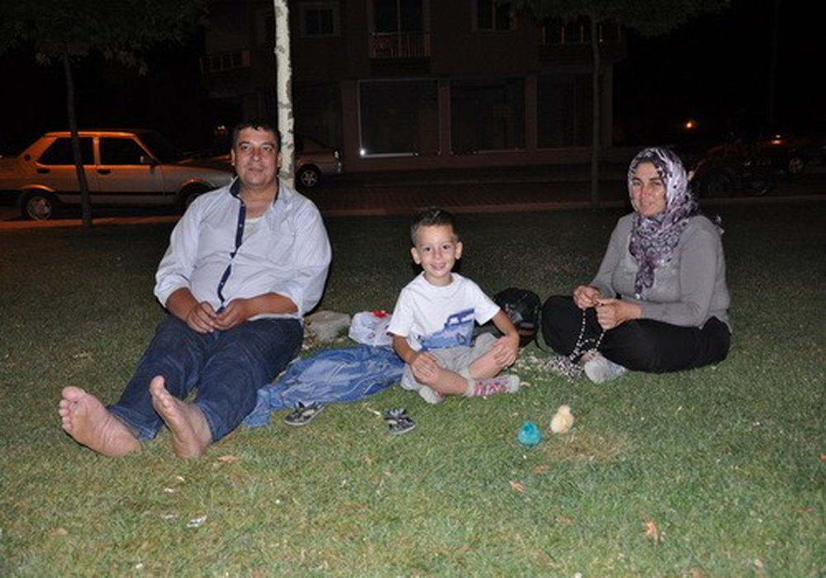 Salihlililer Park ve Bahçelere Akın Etti