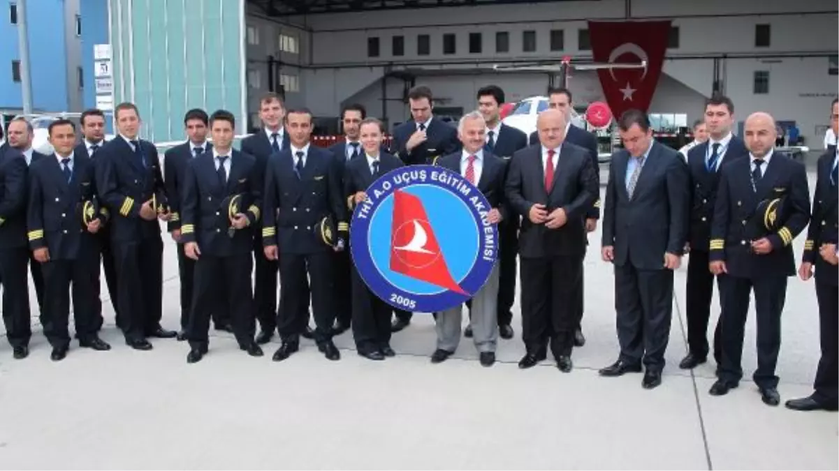 THY Filosuna 38 Yeni Pilot