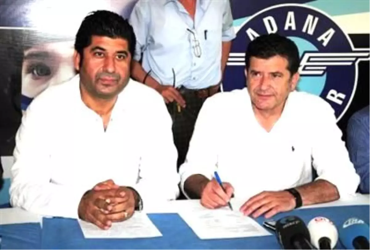 Adana Demirspor Güvenç Kurtar ile Anlaştı