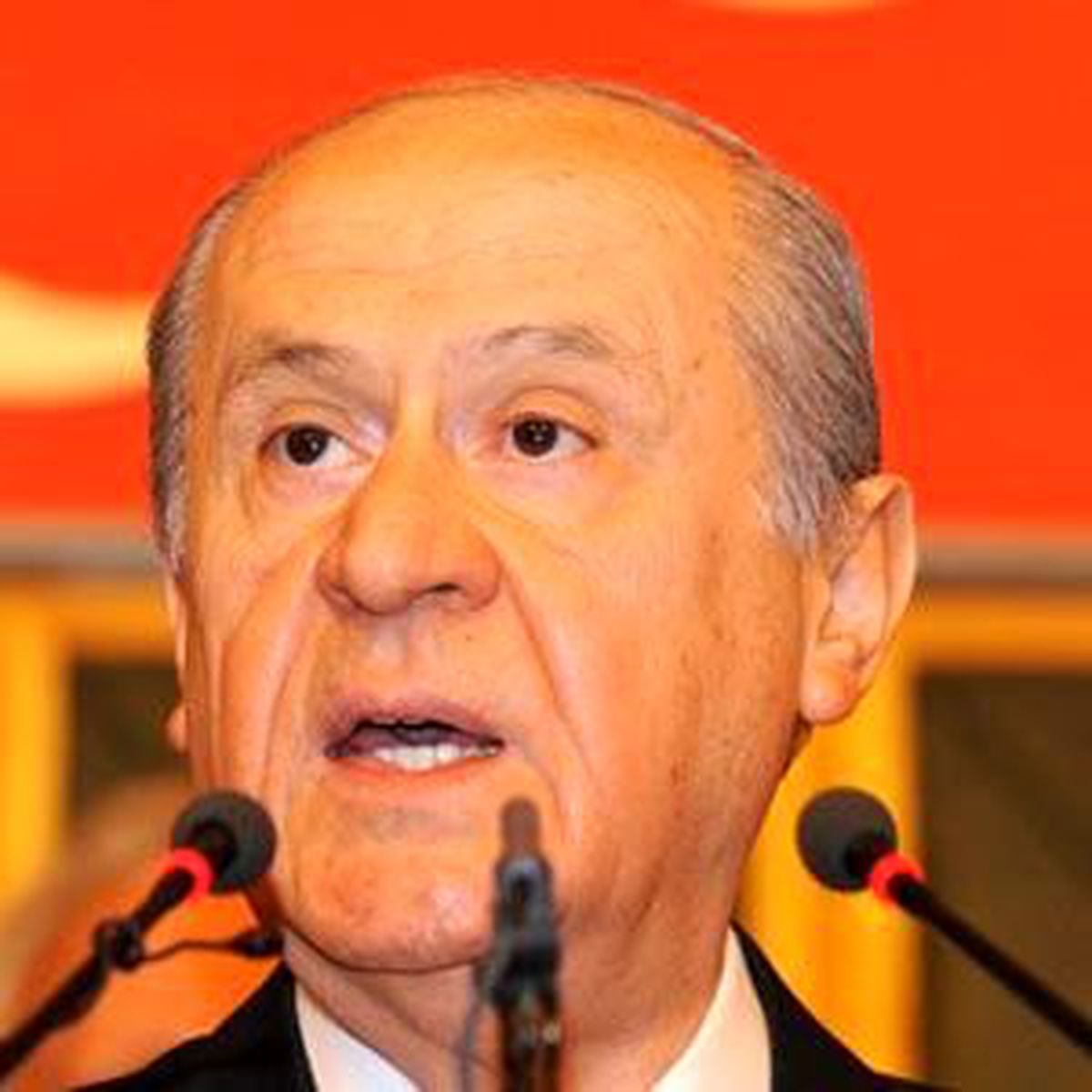 Bahçeli\'den Görmez\'e Sert Eleştiri