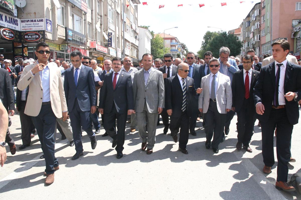 Başbakan Yardımcısı Bekir Bozdağ Açıklaması