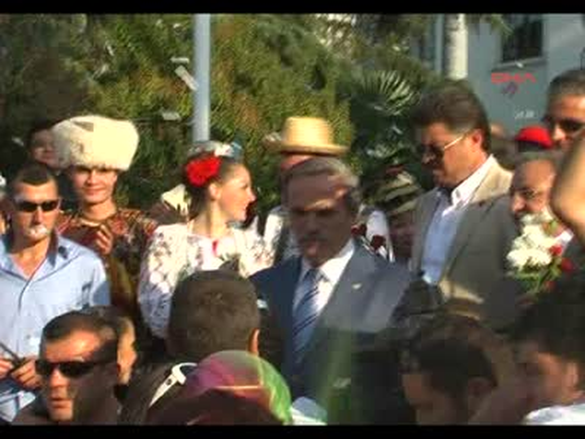 Bursa\'da \'Altın Karagöz\' Coşkusu Başladı