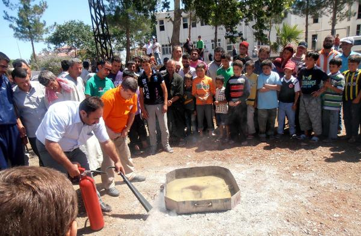 Çadır Kentte Suriyeliler İçin Yangın Tatbikatı
