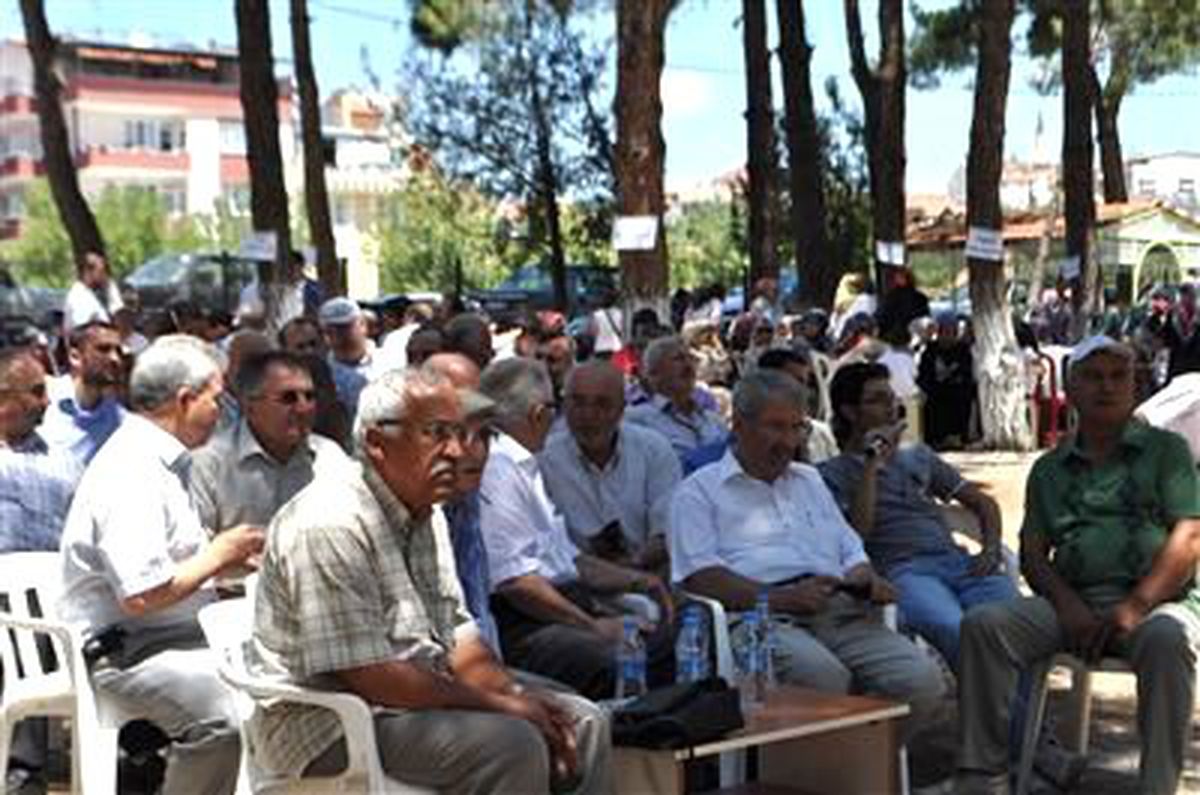 Demirci İmam Hatip Lisesi Mezunları Buluştu