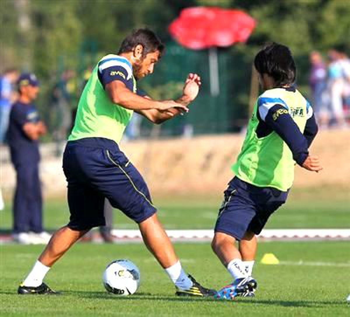 Fenerbahçe Günü Çift Antrenmanla Tamamladı