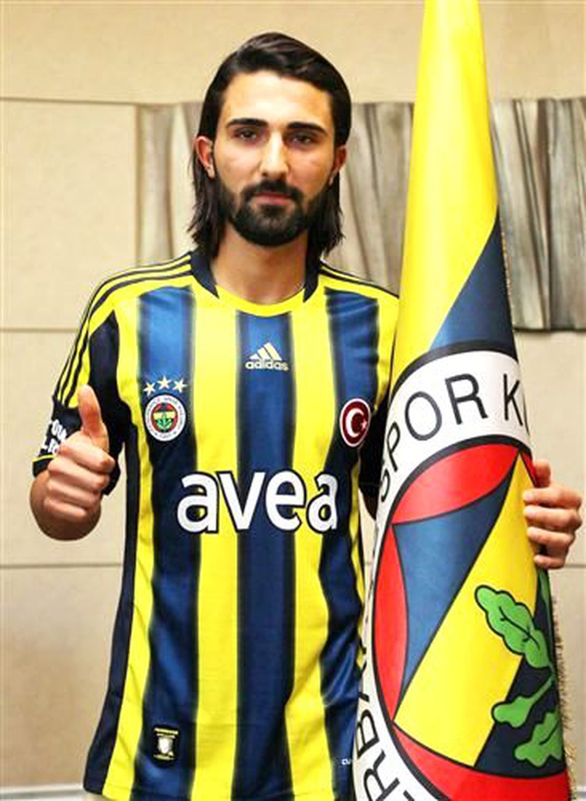 Fenerbahçeli Hasan Ali\'den Açıklamalar