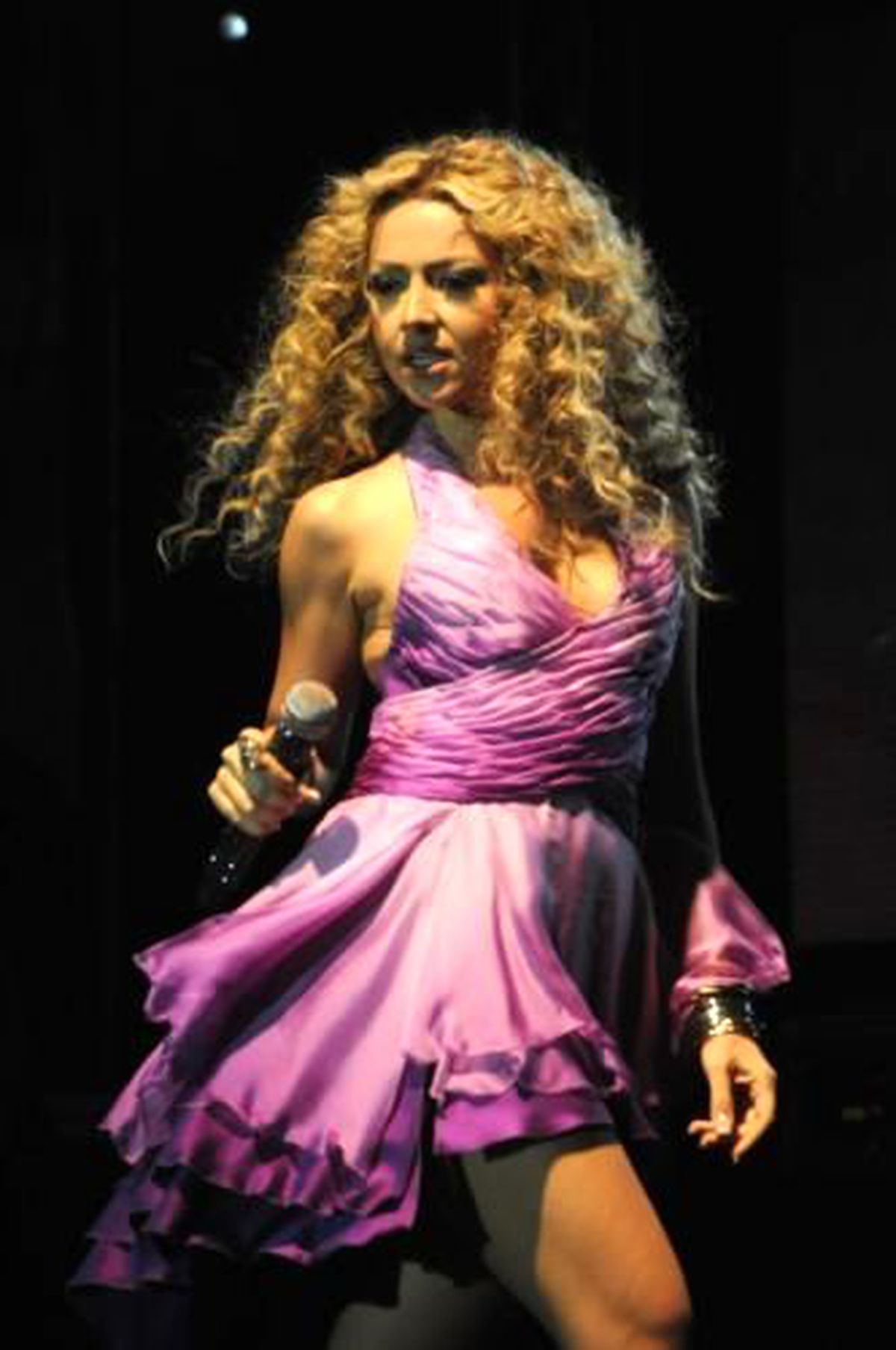 Hadise Kıbrıs\'ta