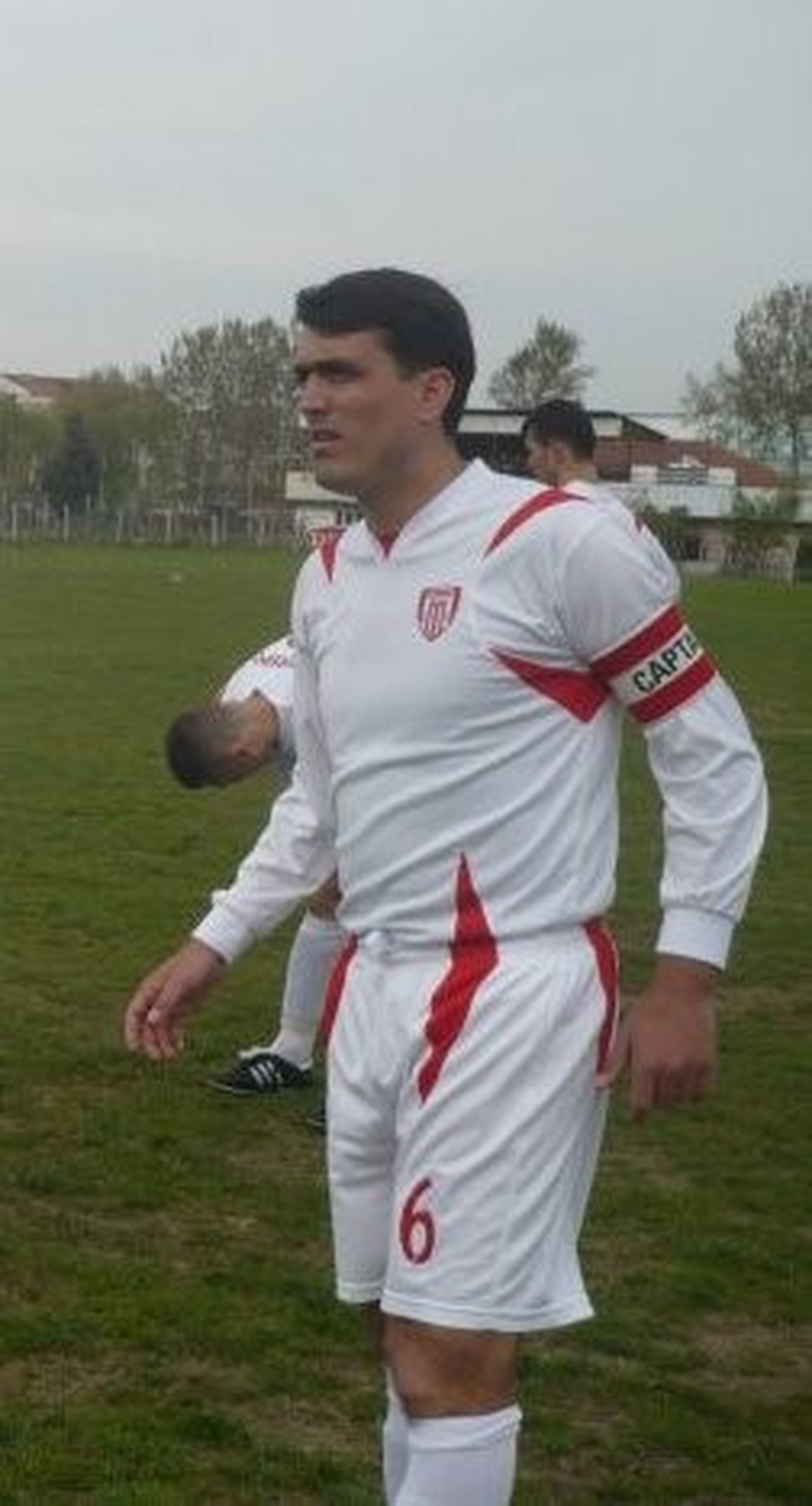 Halı Sahada Kalp Krizi Geçiren Amatör Futbolcu Hayatını Kaybetti
