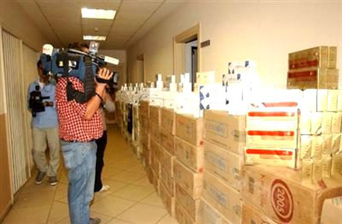 Kiralık Depoda Binlerce Kaçak Sigara